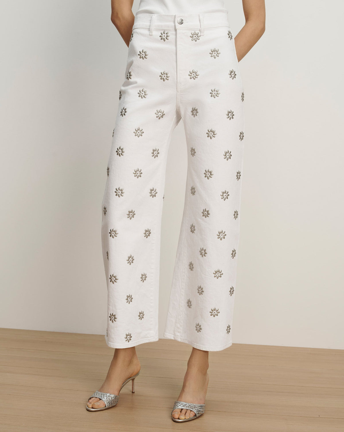Veronica Beard | Grant Studded Wide-Leg Jean in White White