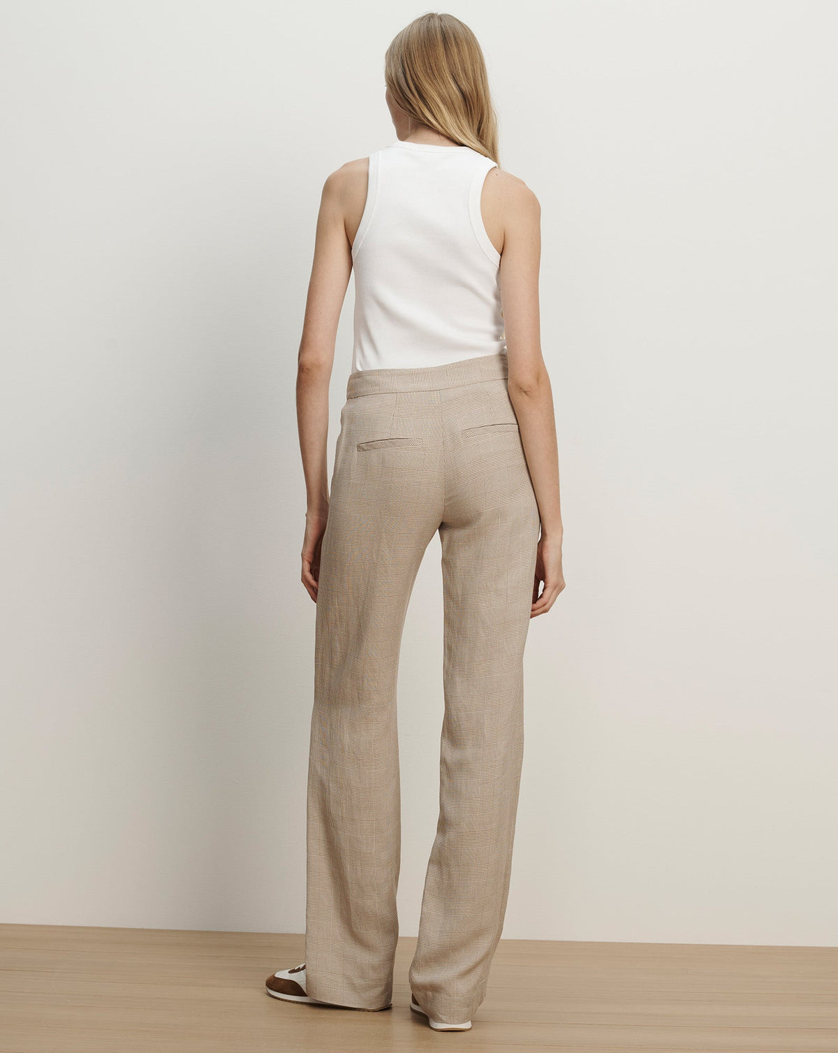 Veronica Beard | Broderick Plaid Pant in Beige Dark Acorn/Dove White Dark Acorn/Dove White