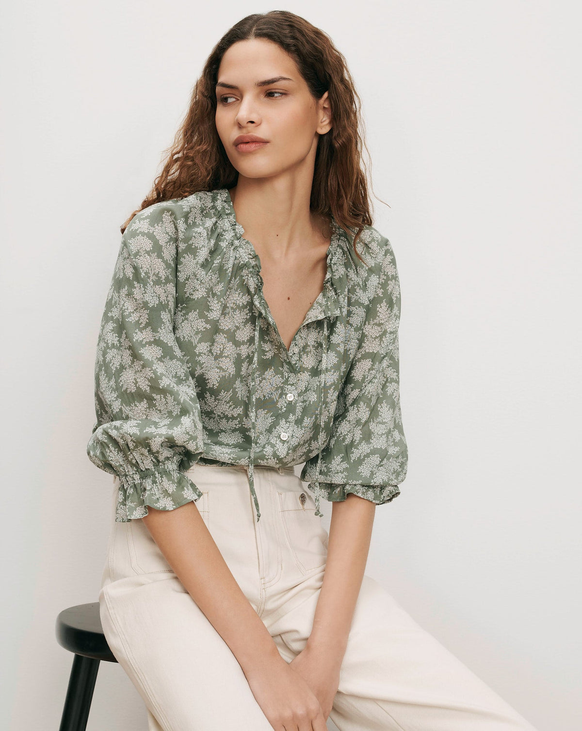 Veronica Beard | Williamsen Floral Blouse in Sage/Dove White Sage/Dove White