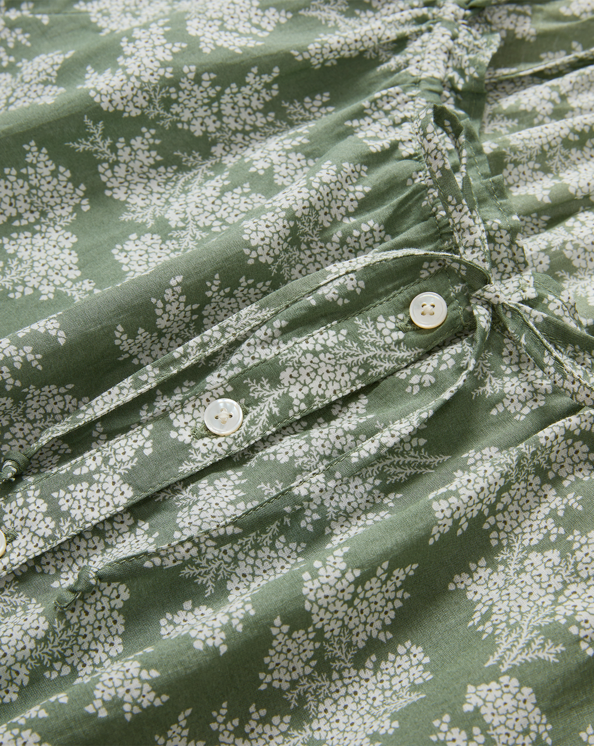 Veronica Beard | Williamsen Floral Blouse in Sage/Dove White Sage/Dove White