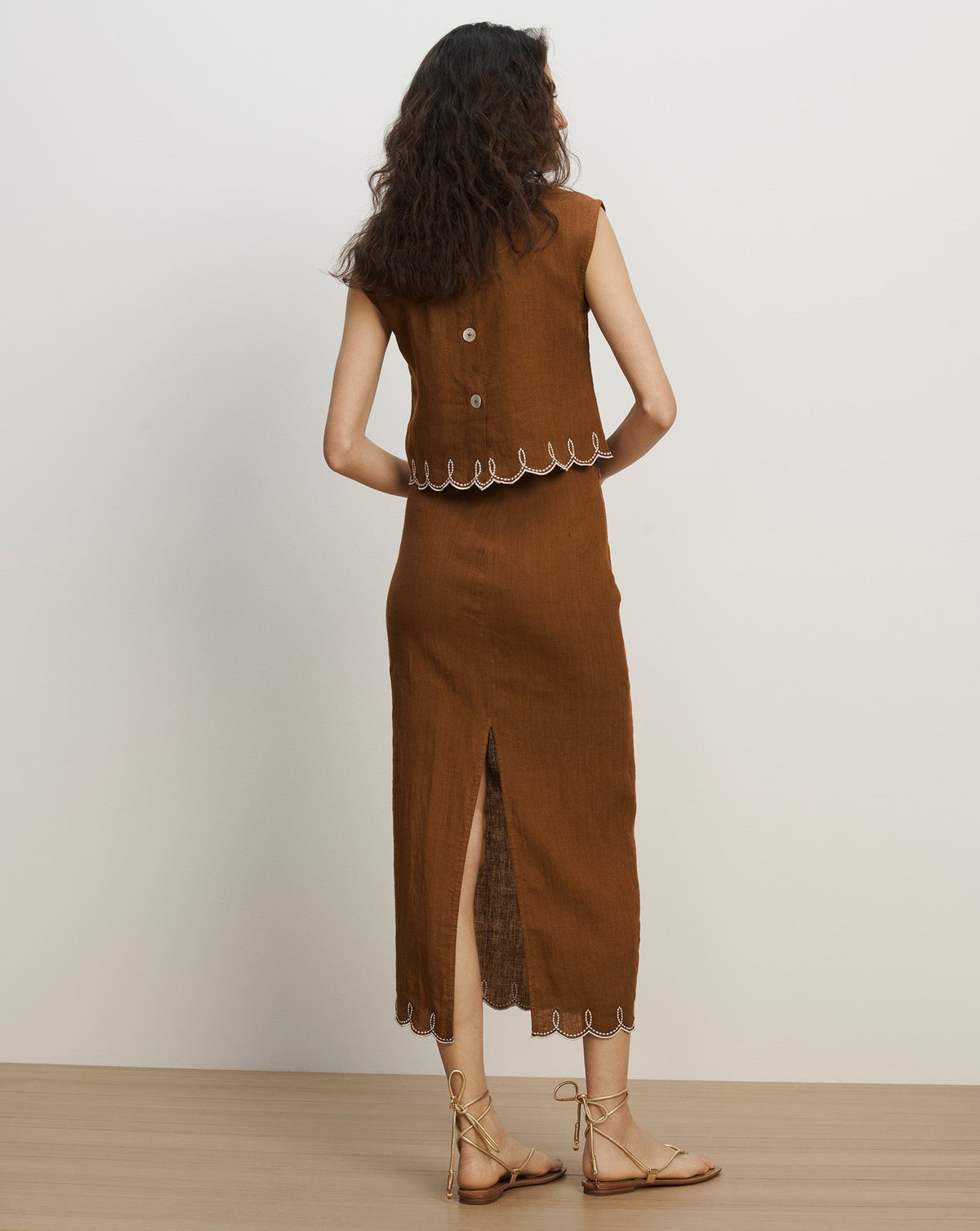 Veronica Beard | Malou Linen Maxi Skirt in Light Brown Deep Ochre